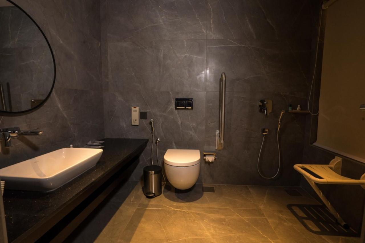 Saugandhika West Gate Otel Wayanad Dış mekan fotoğraf