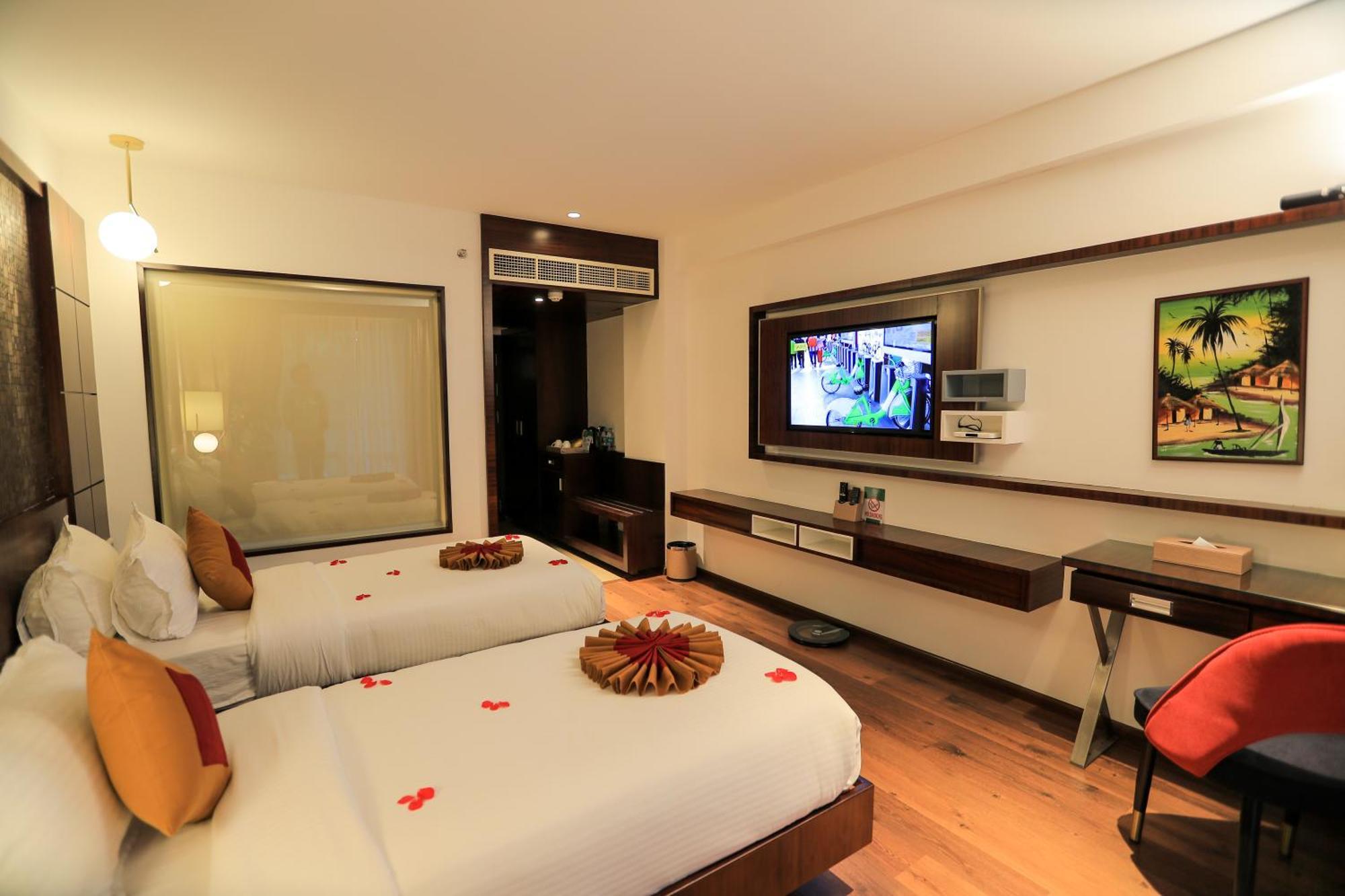 Saugandhika West Gate Otel Wayanad Dış mekan fotoğraf